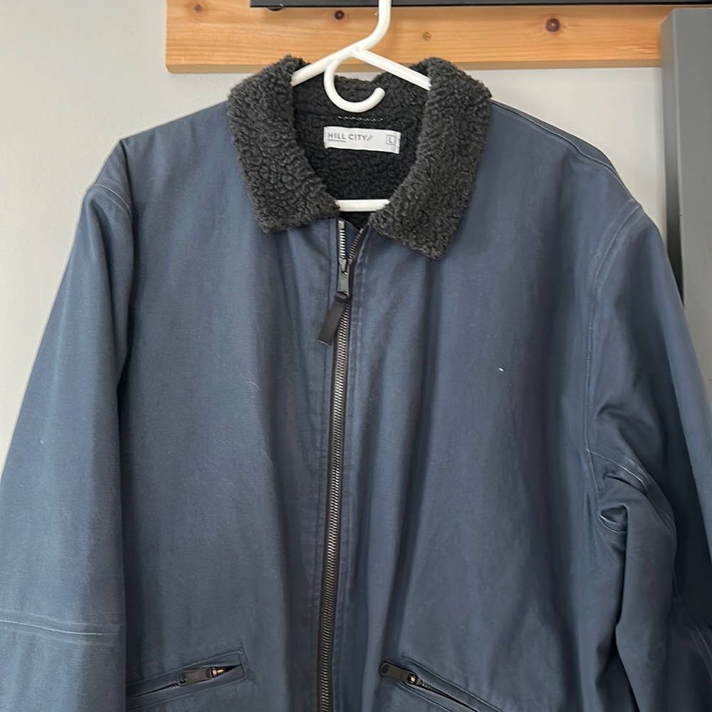 Hill City Men’s Large Bomber Jacket